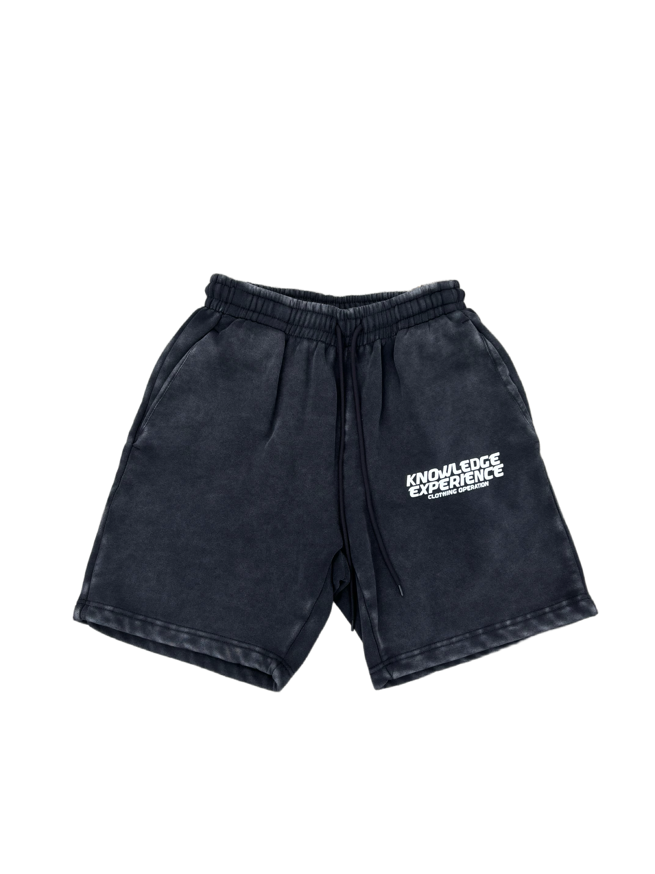 Core shorts // Black
