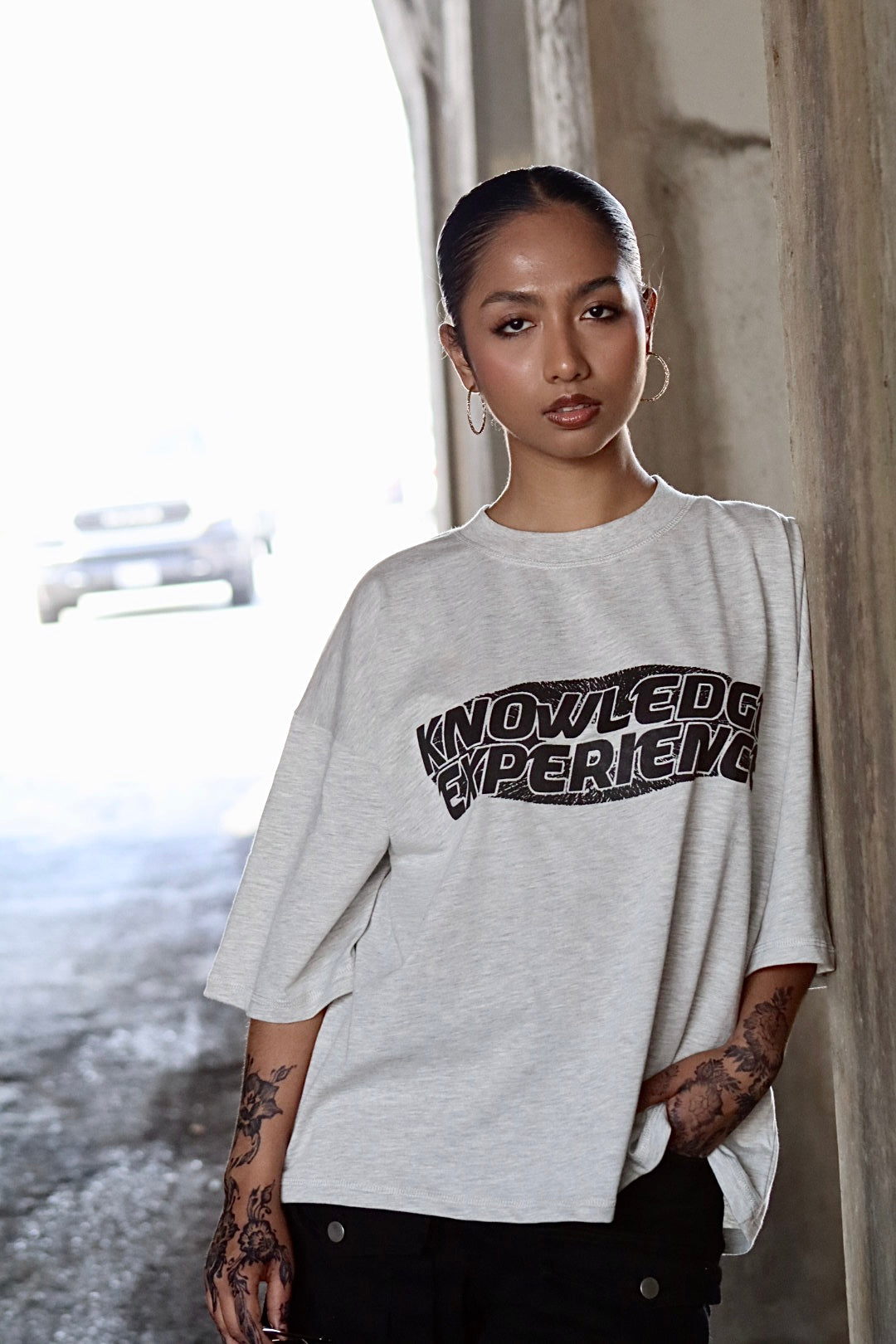 CORE CROPPED TEE // 01 heather grey